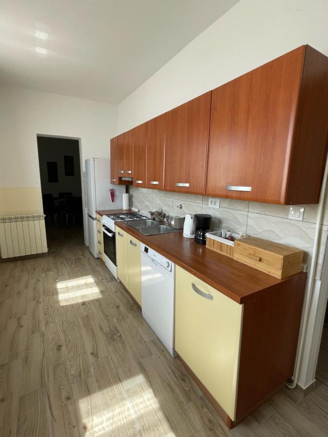 Apartman Varea Ližnjan Εξωτερικό φωτογραφία