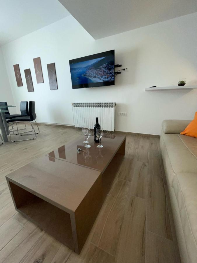 Apartman Varea Ližnjan Εξωτερικό φωτογραφία