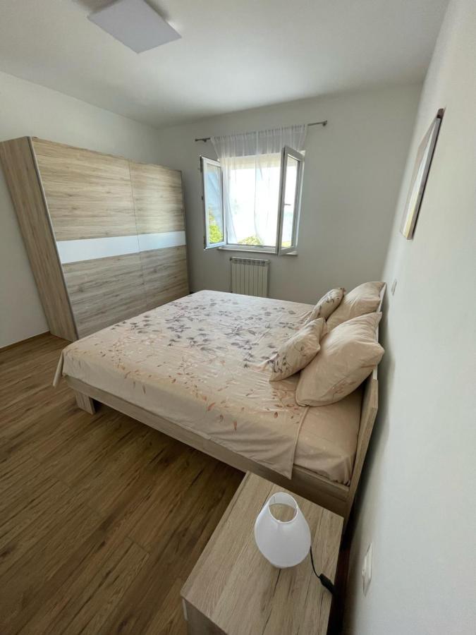 Apartman Varea Ližnjan Εξωτερικό φωτογραφία