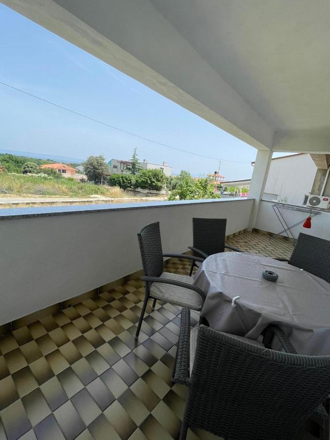 Apartman Varea Ližnjan Εξωτερικό φωτογραφία